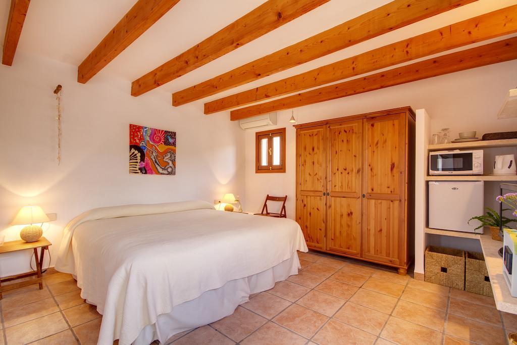 Finca Agroturismo Can Carro Campos  Room photo